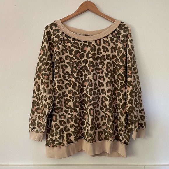 Free People Oversized Go On Get Floral Leopard Print Pullover Sweatshirt - Picture 2 of 5